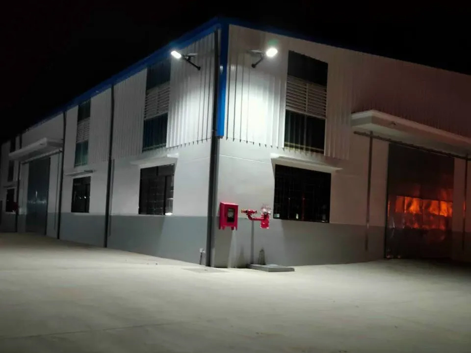 Đèn năng lượng mặt trời 