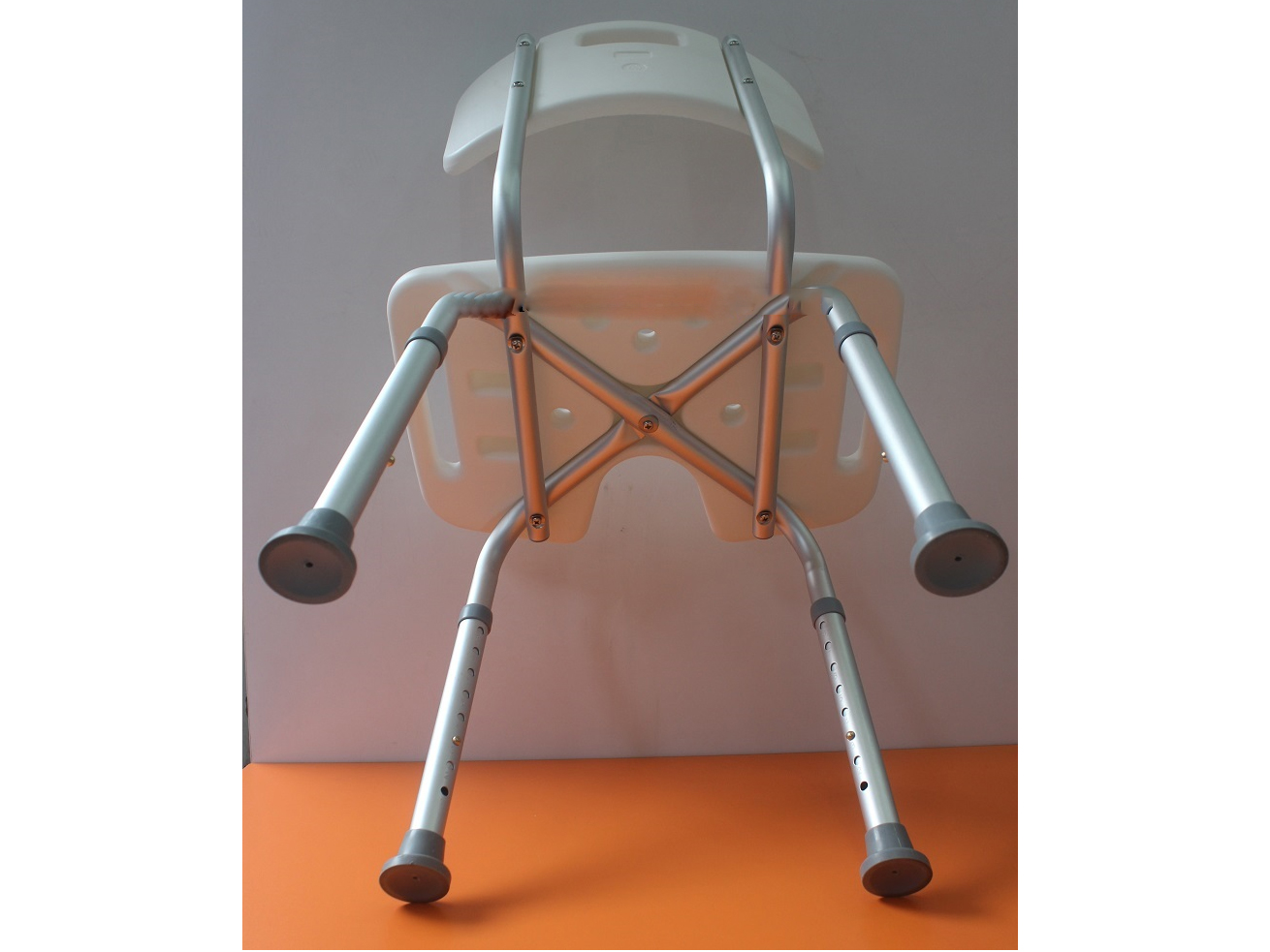 Ghế tắm cho bệnh nhân  