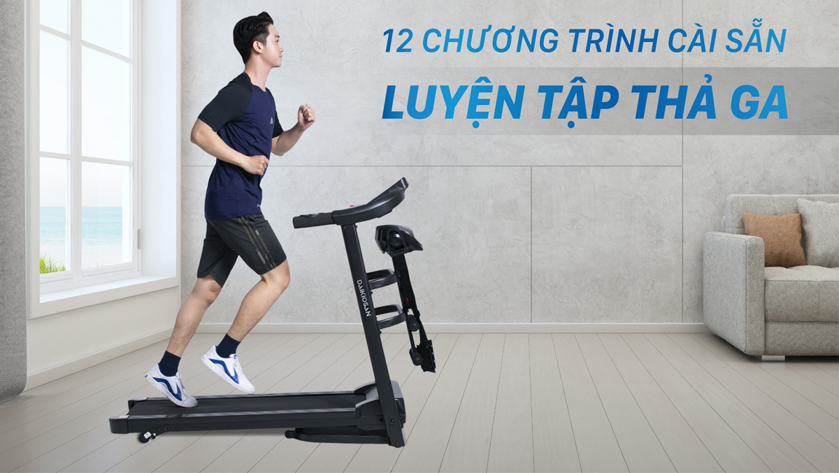 Máy trang bị 12 bài tập khác nhau cho người dùng lựa chọn