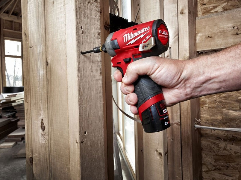 Milwaukee M12 FQID-0C