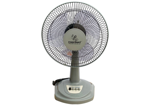 Quạt bàn Chefman B3 CM - D301 (35W, sải cánh 300mm)