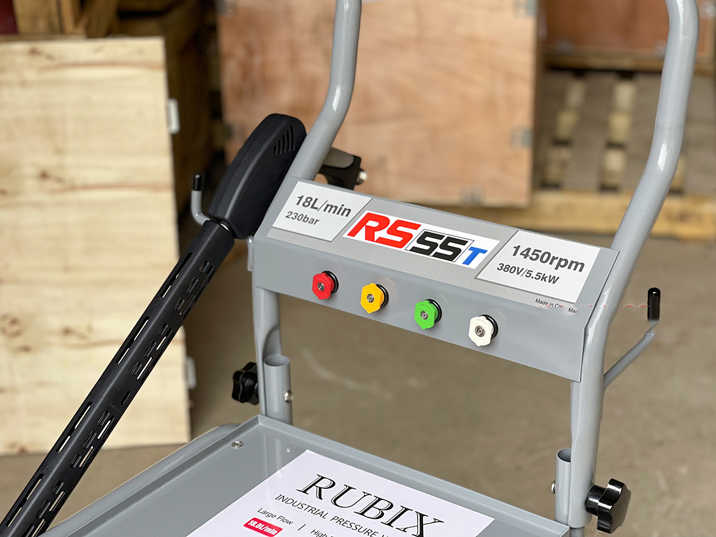 Máy rửa xe công nghiệp, tự ngắt Rubix RS55T