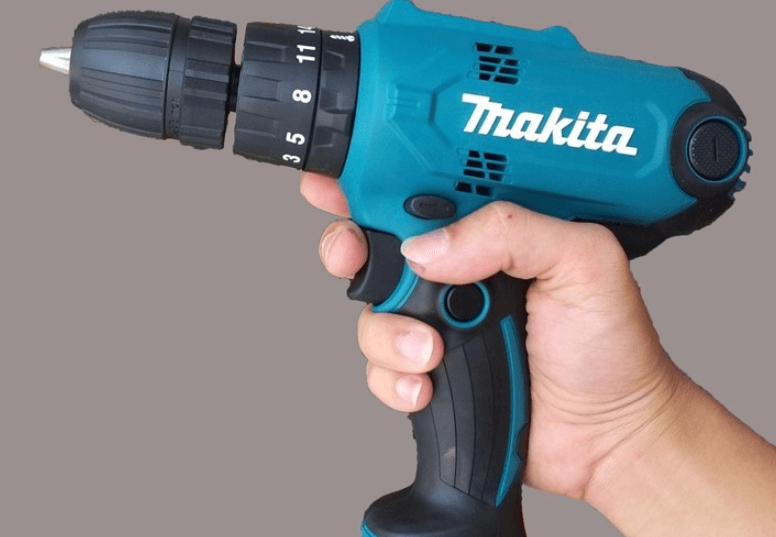 Đánh giá máy khoan cầm tay Makita HP0300