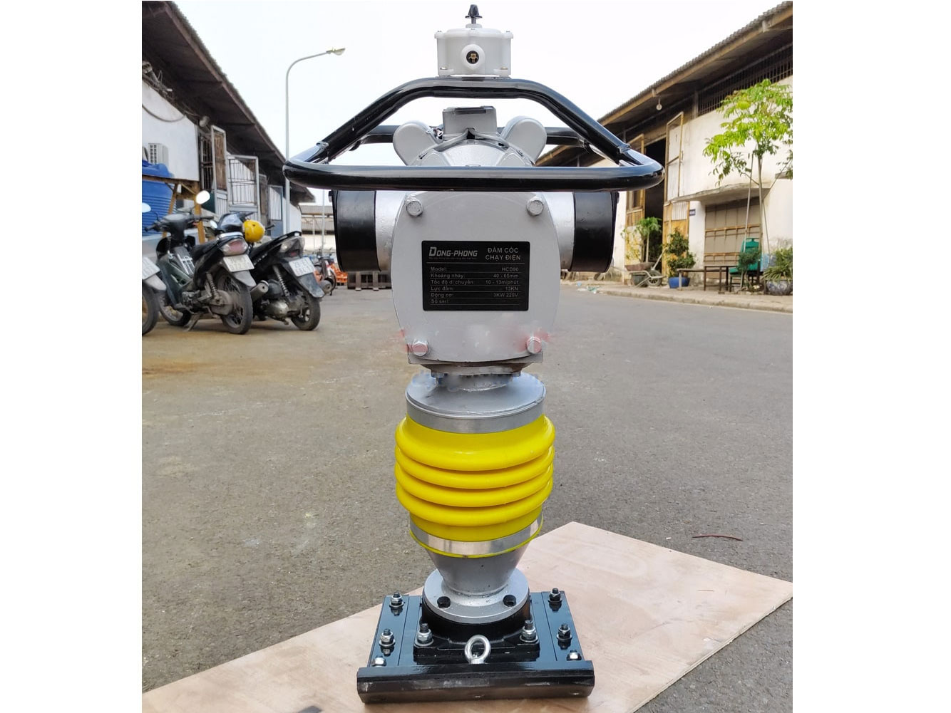 Máy đầm cóc chạy điện Đông Phong HCD90/220V