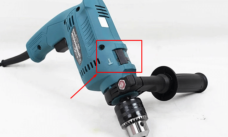 Máy khoan Makita M0801B có nút chỉnh 2 chế độ khoan tiện lợi