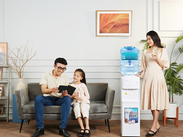 Cây nước nóng lạnh cao cấp FujiHome WD531C thiết kế đẹp mắt