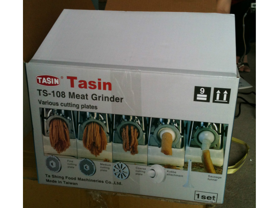 Máy xay thịt công nghiệp TYRA-018 (1.200W)