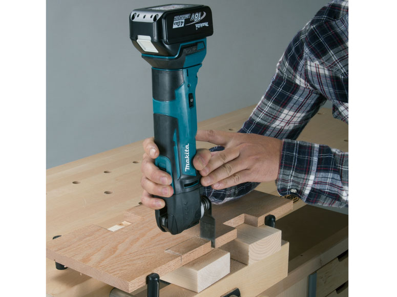 Makita DTM51RFE10