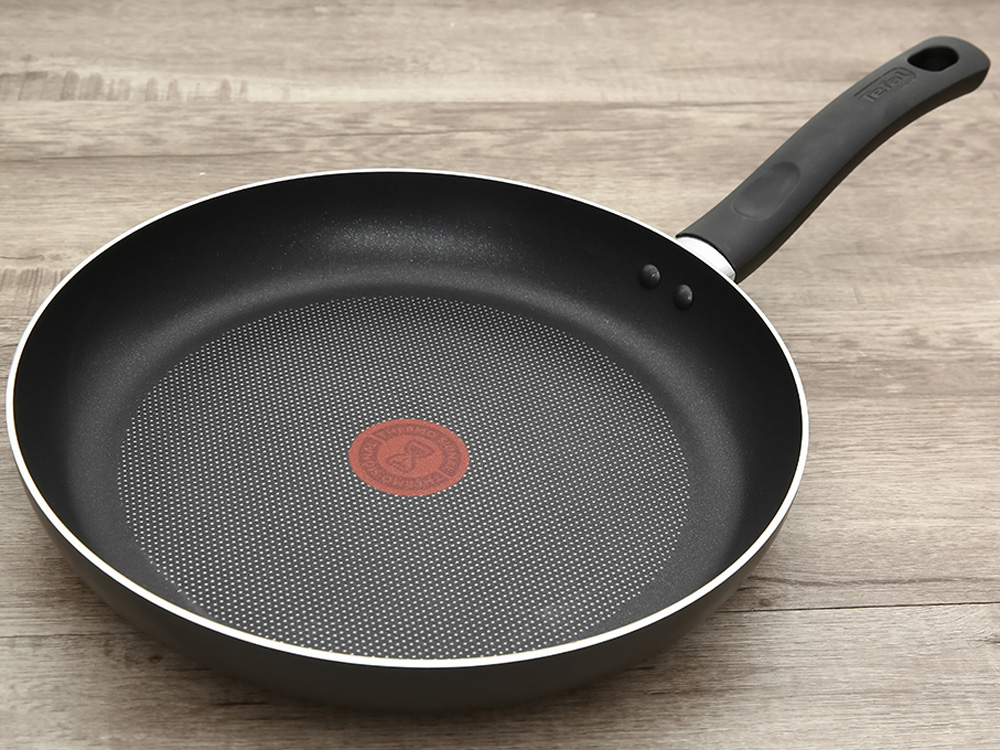 Chảo chiên chống dính Tefal Only Cook 28cm G1640695