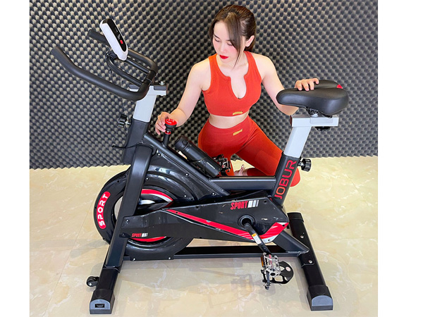 Thiết bị cho phép điều chỉnh yên xe dễ dàng