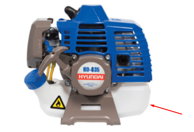 Máy cắt cỏ Hyundai HD 835 có dung tích bình xăng là 1 lít giúp máy hoạt động được lâu