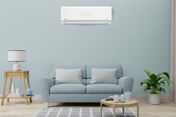 Điều hòa Comfee Inverter 12.000BTU CFS-13VWGF-V