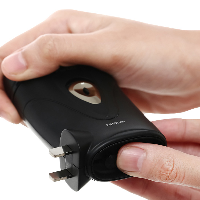 Máy cạo râu dùng pin