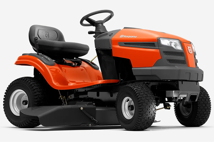 Xe cắt cỏ làm vườn Husqvarna TS 138L