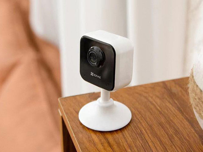 Camera IP wifi Ezviz H1C (2MP)