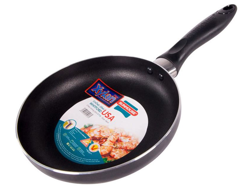 Chảo Sunhouse trơn đỏ phi 18 CT18