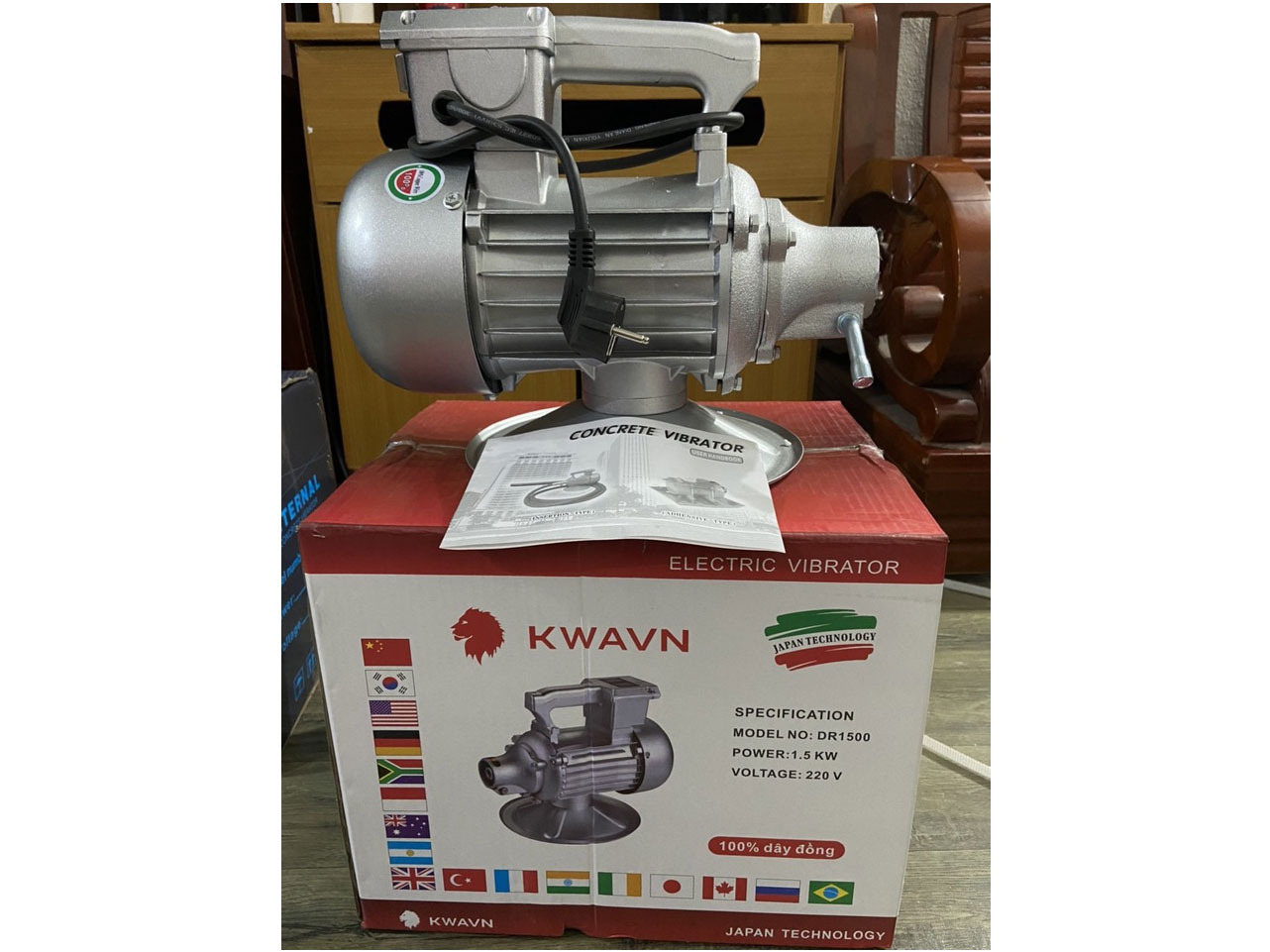 Máy đầm dùi Kwavn DR-1500