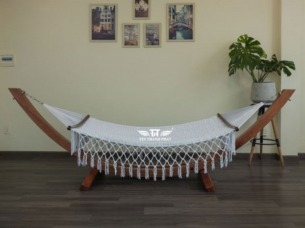 Khung gỗ võng cao cấp bán nguyệt Tín Thành Phát KVG-01 (chưa bao gồm lưới)