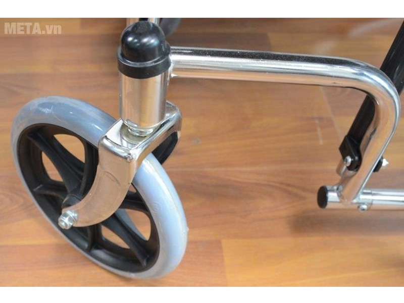 Xe lăn đa năng Lucass X7 (~X7A) - Xe lăn có bô, ngả và tay phanh