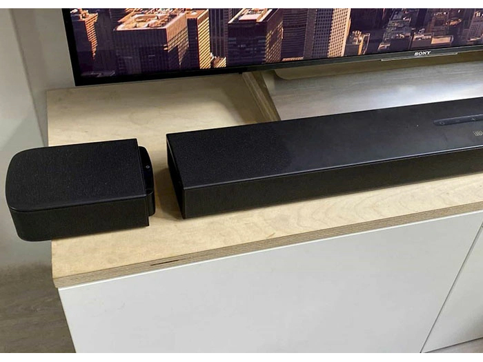 Loa Soundbar thiết kế nhỏ gọn 