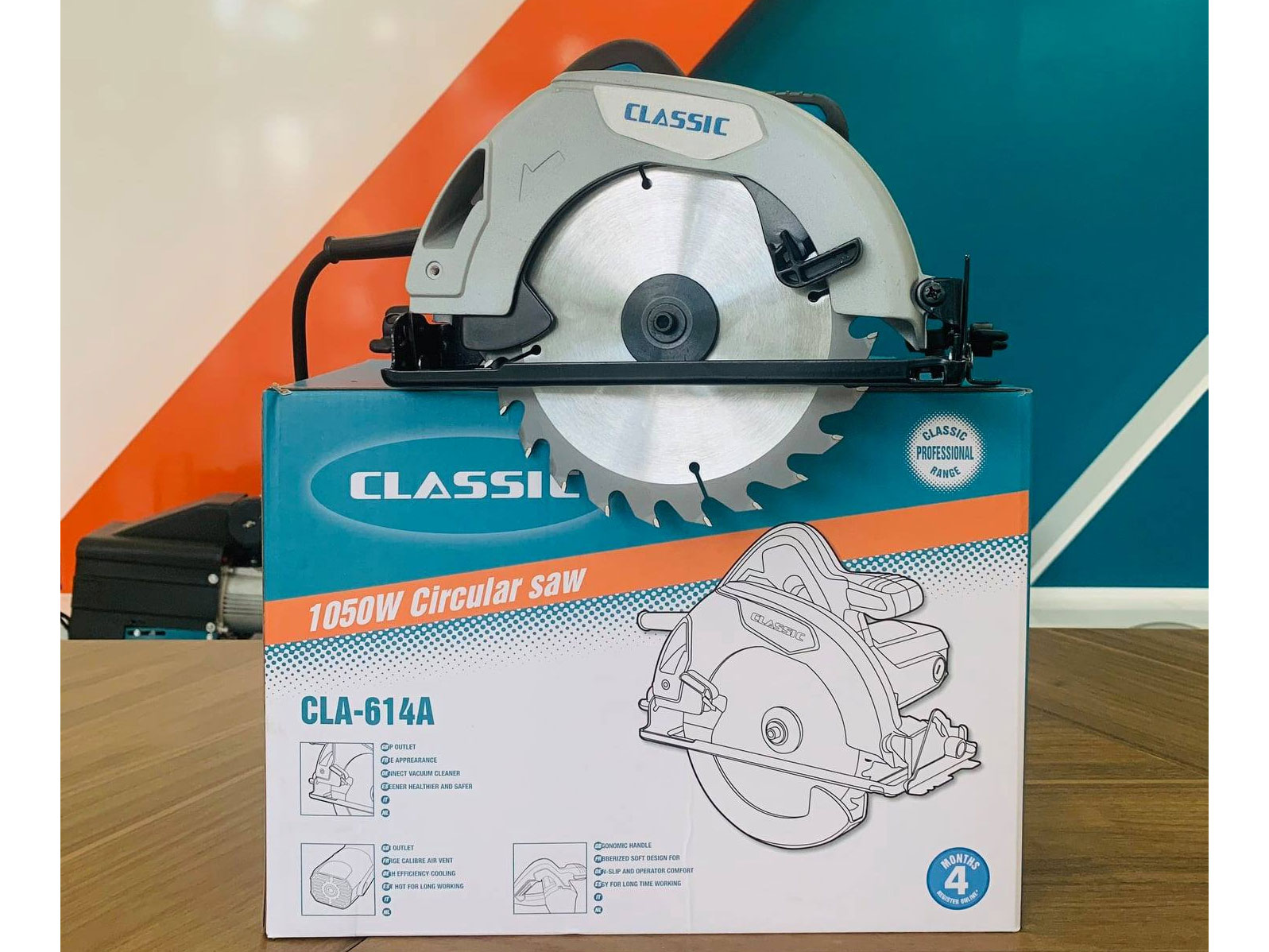 Máy cưa gỗ Classic CLA-614A