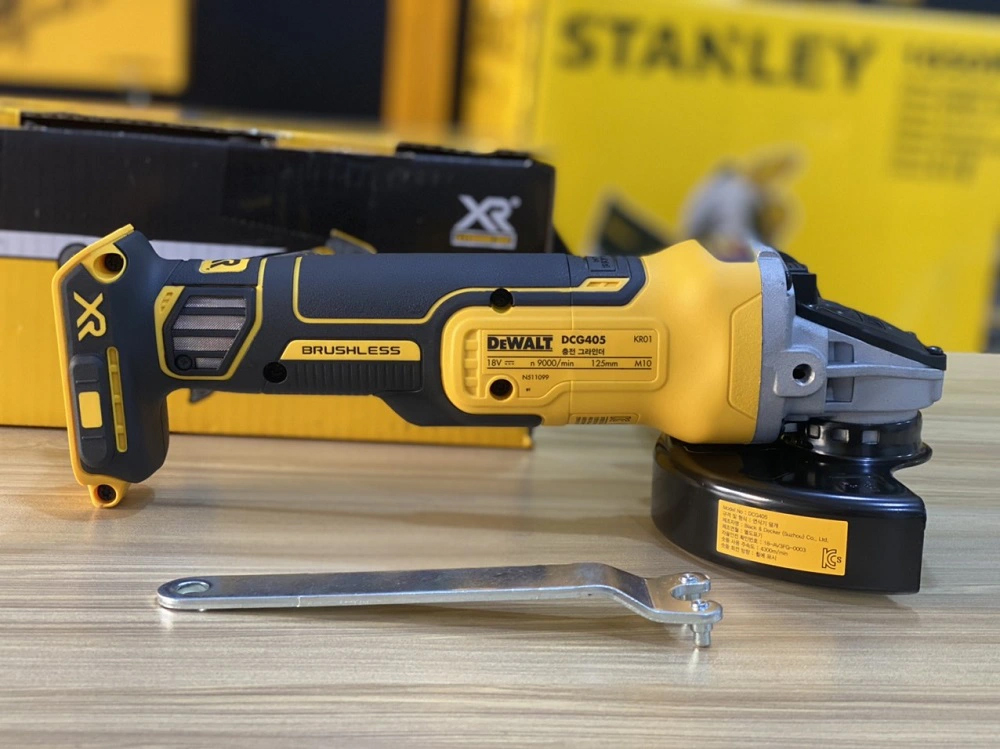 DeWalt DCG405M2