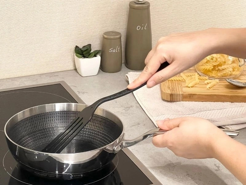 Chảo inox đáy từ