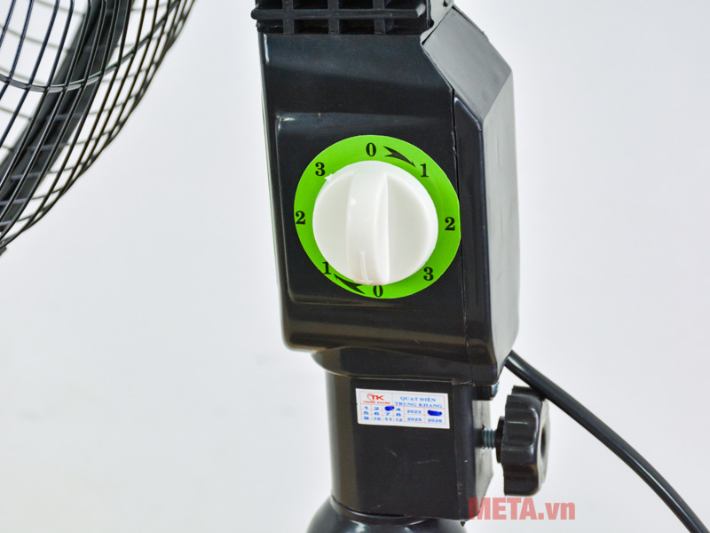 Quạt lửngNatifan B-401