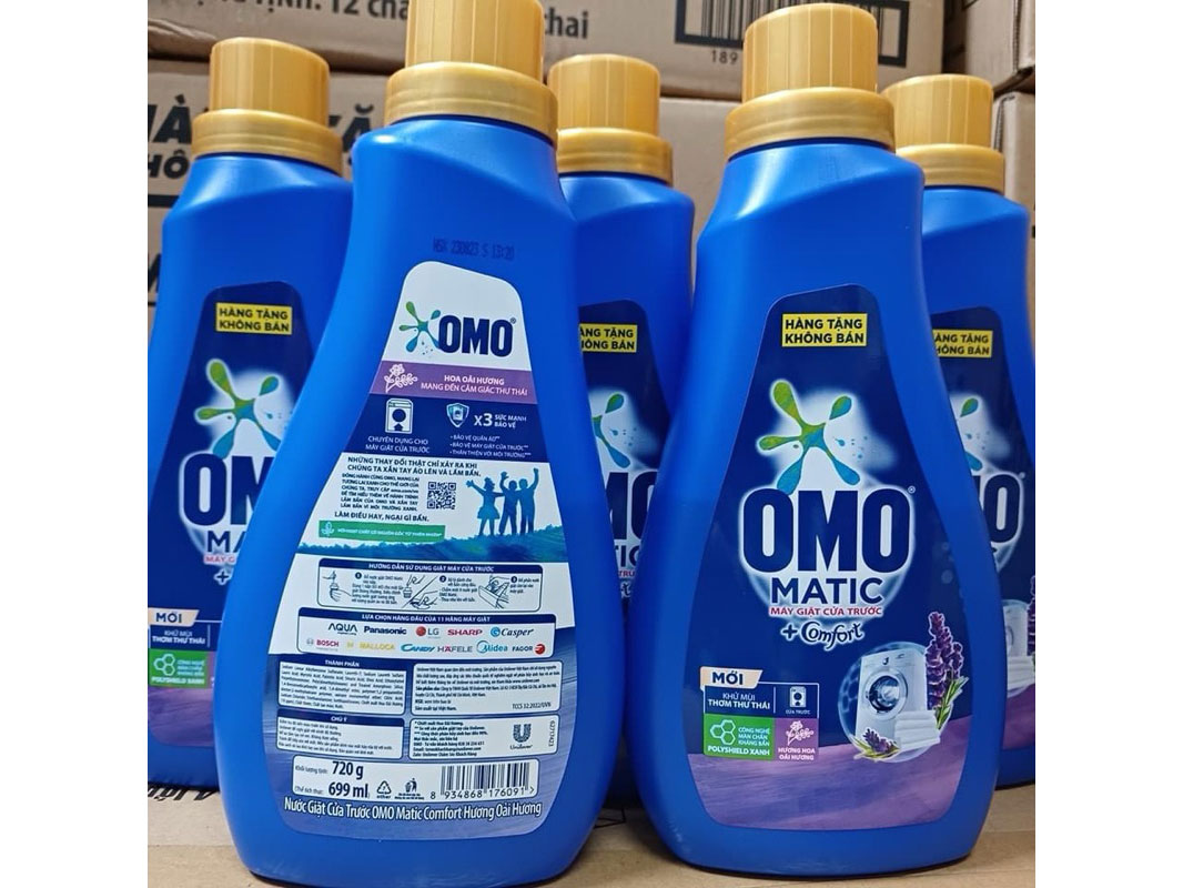 Nước giặt Omo Matic cửa trước