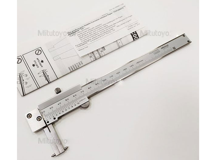 Thước cặp cơ khí Mitutoyo 536-146