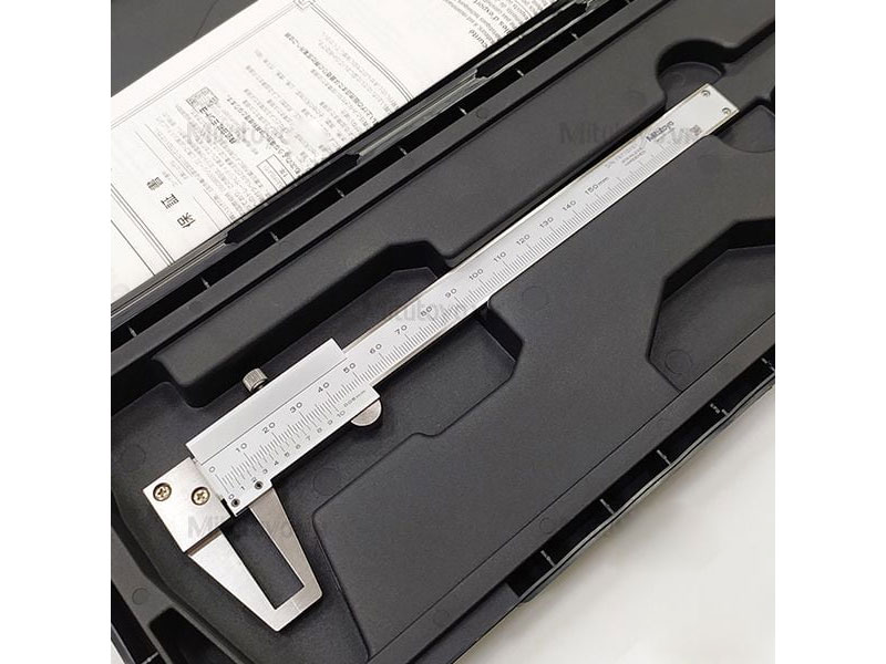 Thước cặp cơ khí Mitutoyo 536-151 