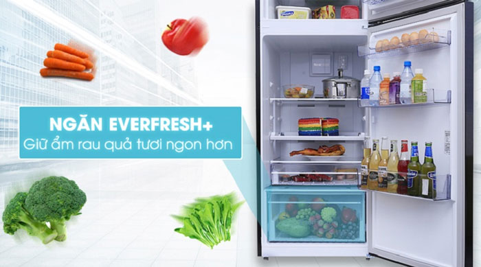 Tủ lạnh 2 cánh Beko RDNT360E50VZWB còn được tích hợp ngăn chứa rau củ EverFresh+