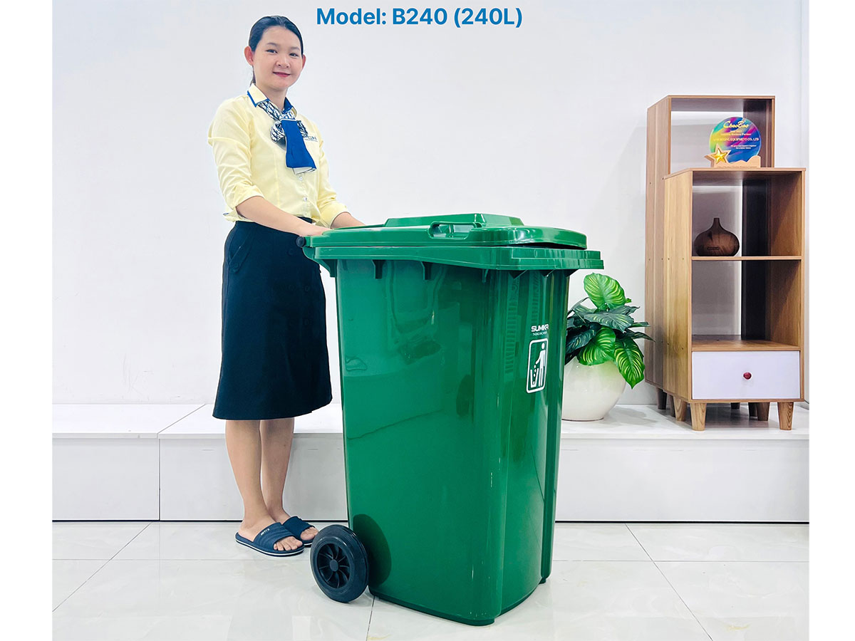 Thùng rác nhựa công nghiệp Sumika B240 