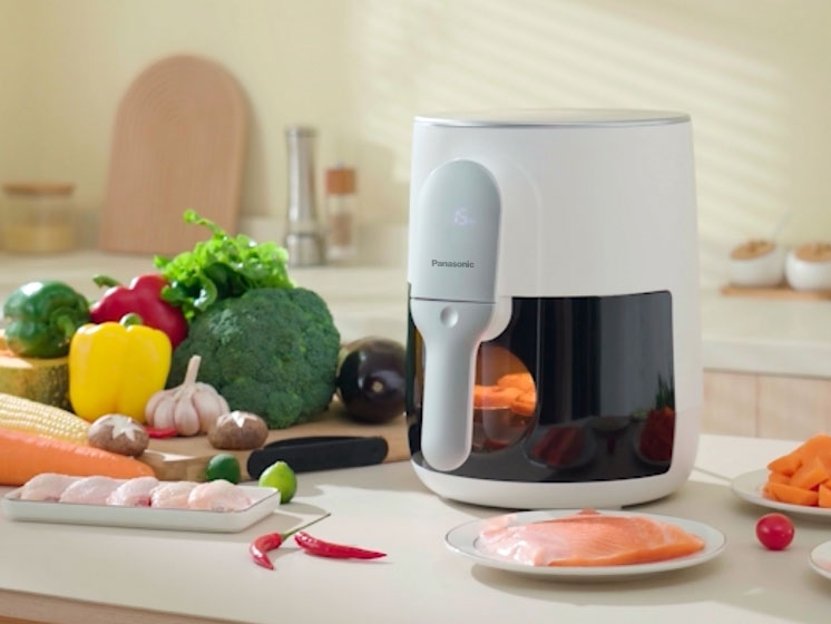 Nồi chiên không dầu Panasonic NF-CC150WRA hoạt động với công suất mạnh mẽ 1.200W