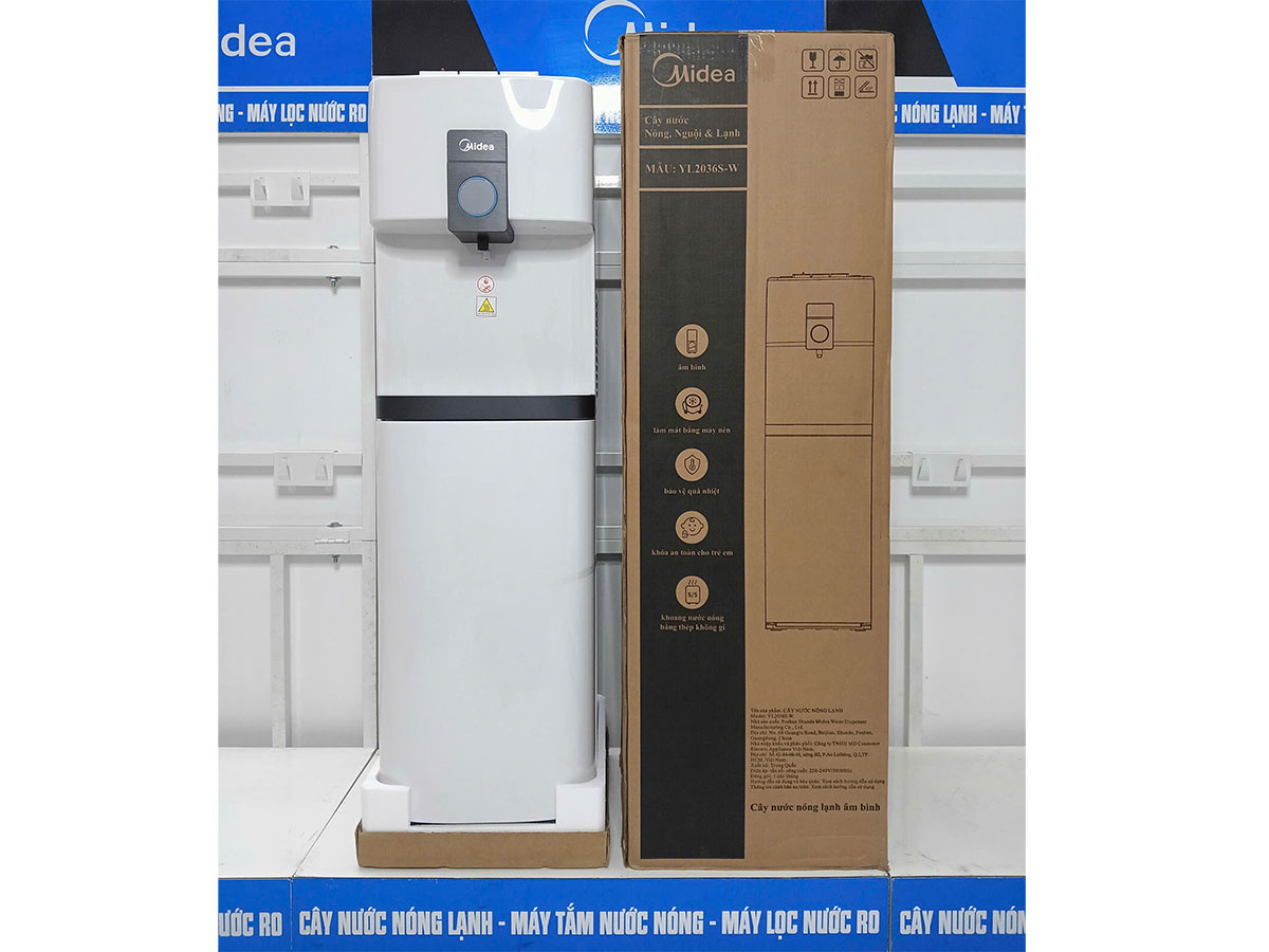 Midea YL2036S-W