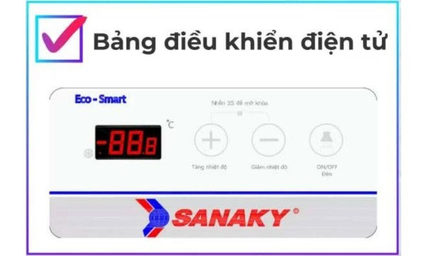 Bảng điều khiển của tủ đông Sanaky 4899K3B