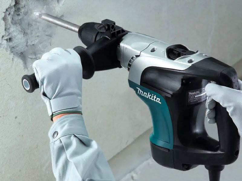 Makita HR4002