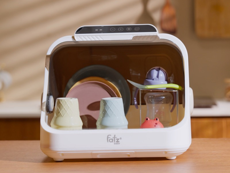Máy úp bình sữa, tiệt trùng UVC, sấy khô và bảo quản Tidy 5 FB4632RS