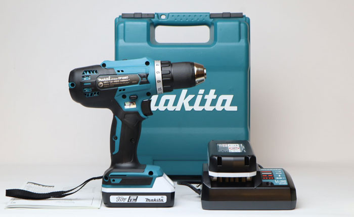 Trọn bộ sản phẩm máy khoan và vặn vít dùng pin Makita DF488DWAE