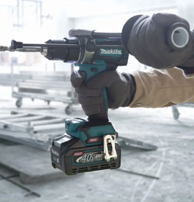 Máy khoan HP001GM201 của thương hiệu Makita sử dụng mô tơ BL bền bỉ