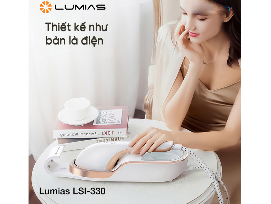 Bàn là hơi nước 
