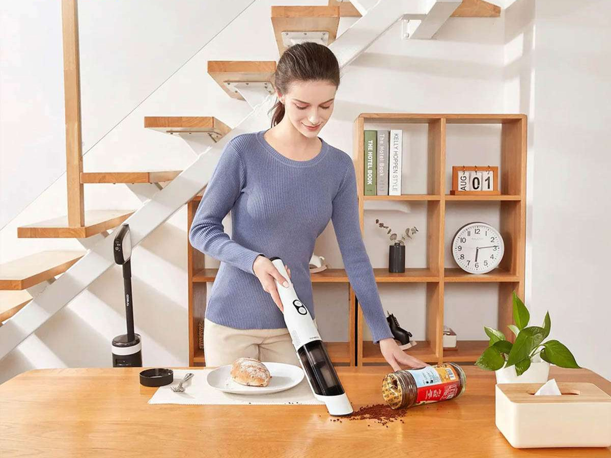 Máy hút bụi cầm tay