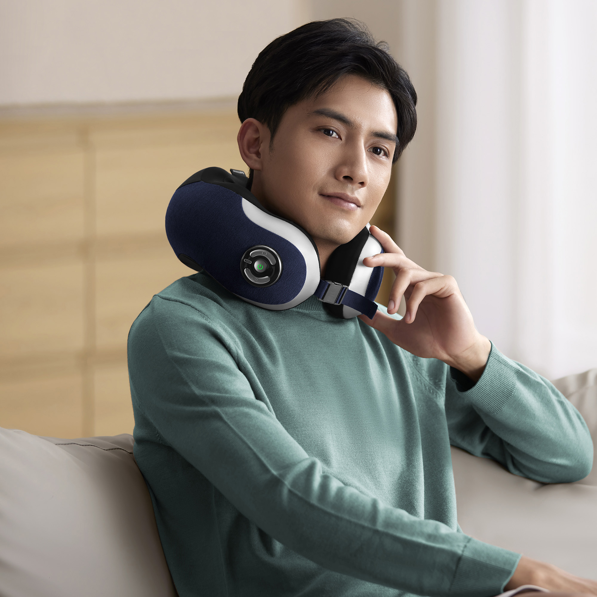 Máy massage cổ vai gáy Philips PPM3502