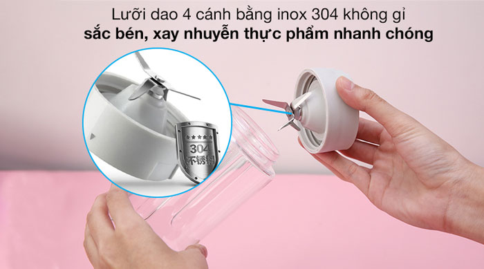 Máy xay sinh tố cầm tay Bear LLJ-D04B1 có lưỡi dao sắc bén
