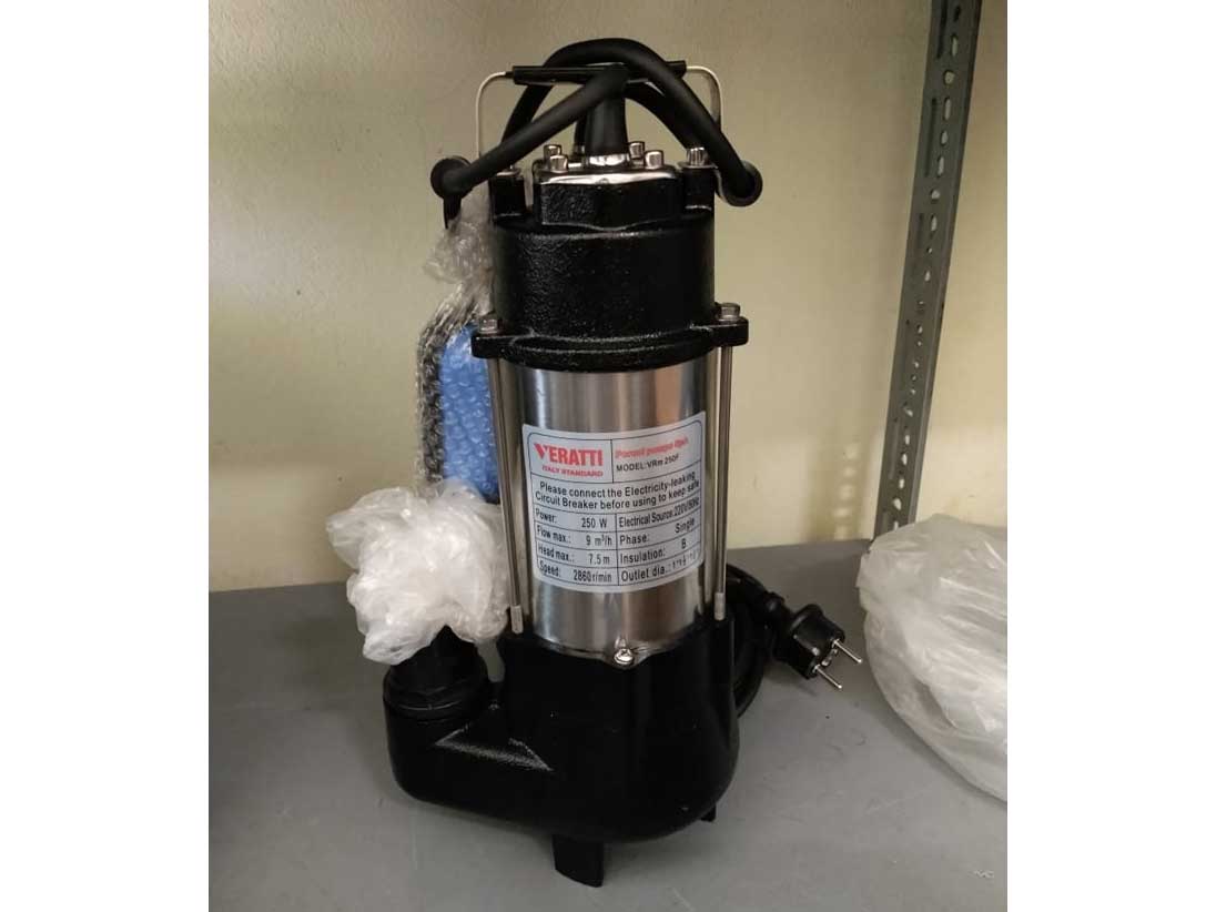 Bơm chìm nước thải Veratti VRm250F