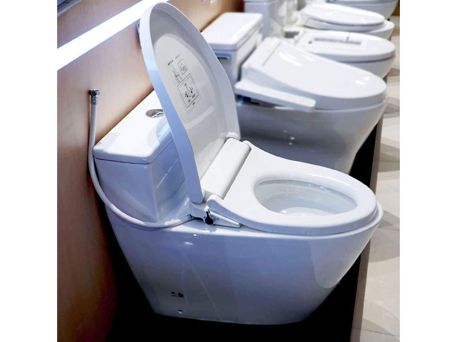 Bồn cầu Toto  