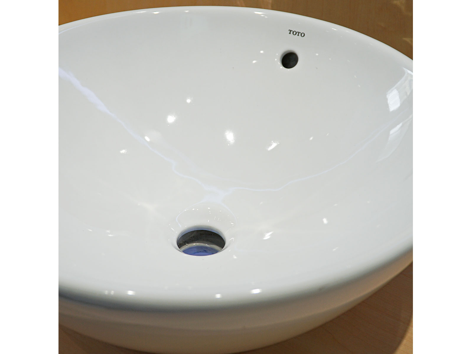 Chậu Lavabo Toto  