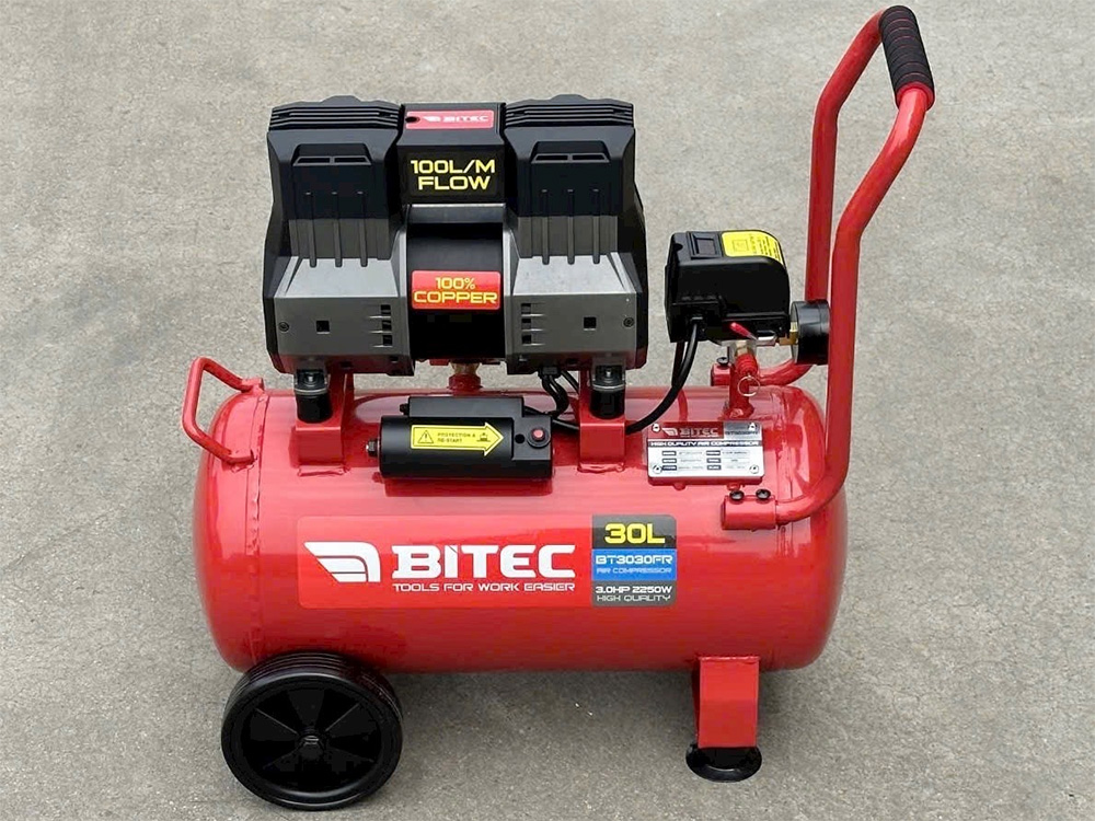 Máy nén khí không dầu Btec BT3030FE