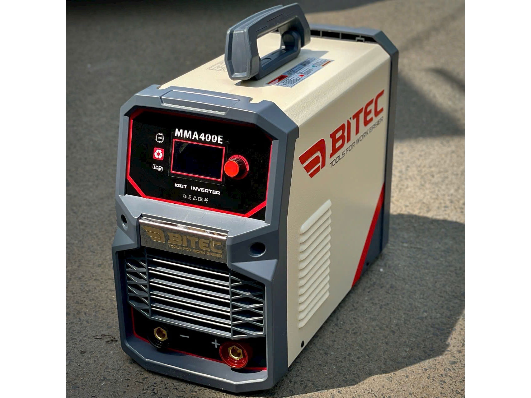 Btec MMA400E