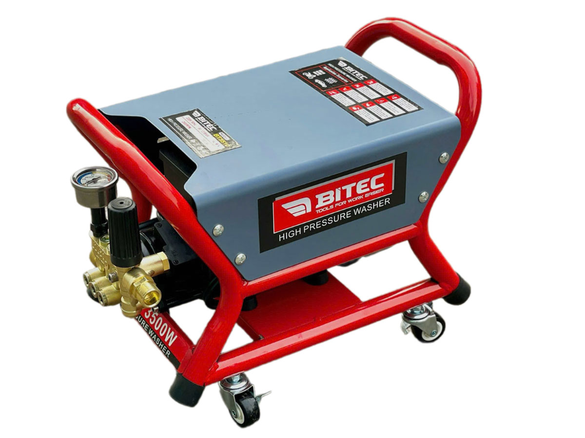 Máy rửa xe Btec BT3510 (công tắc chống giật, chỉnh áp)